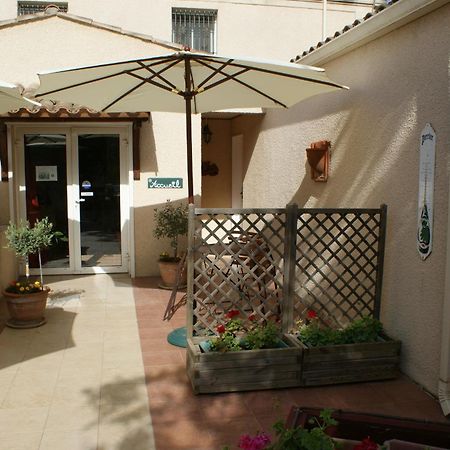 Chambres D'Hotes La Gardie Vias Esterno foto