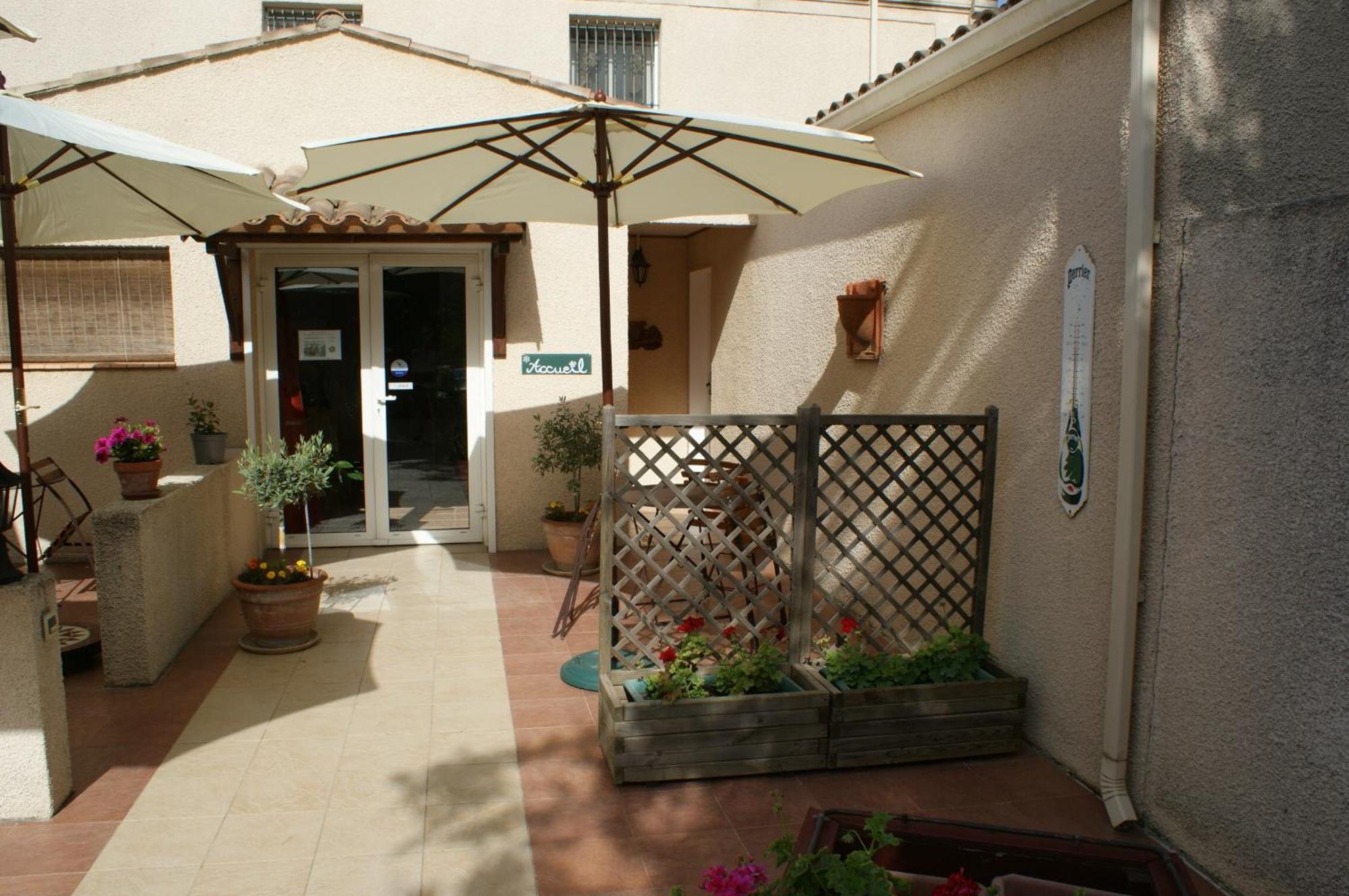 Chambres D'Hotes La Gardie Vias Esterno foto